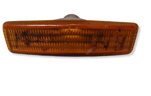 BMW 5 E39 Front fender indicator light 8360589