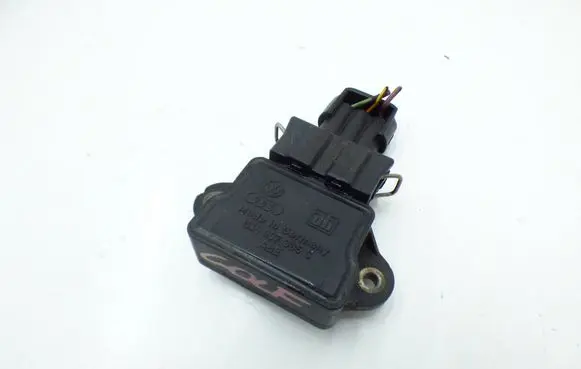 Volkswagen Golf IV Throttle valve position sensor 036907385C