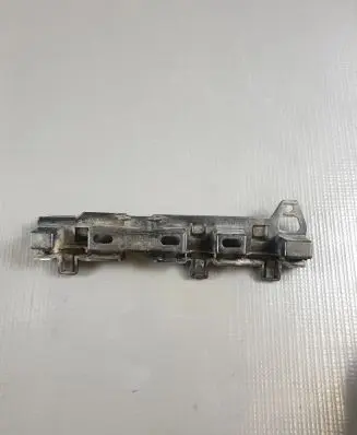 BMW 5 G30 G31 Front bumper mounting bracket 7387342