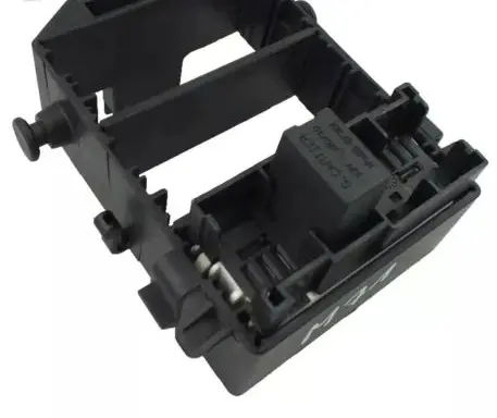Renault Laguna II Fuse module 8200003634