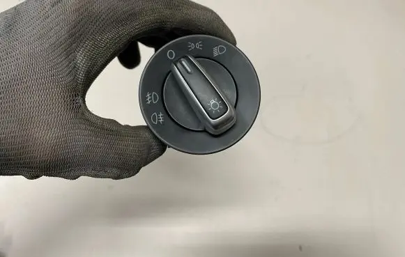 Volkswagen Polo V 6R Light switch 6R0941531G