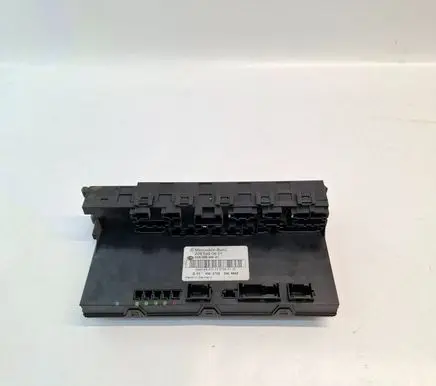 Mercedes-Benz CLK A209 C209 Fuse box set 2095450601 A2095450601