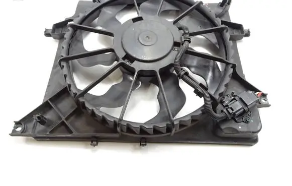 KIA Ceed Electric radiator cooling fan oi54wy