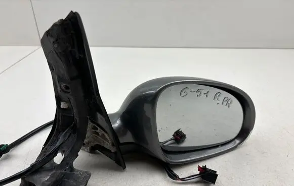 Front door electric wing mirror