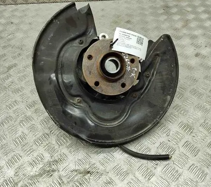 Audi RS6 C7 Front wheel hub 8R0505435C 4G0505431F
