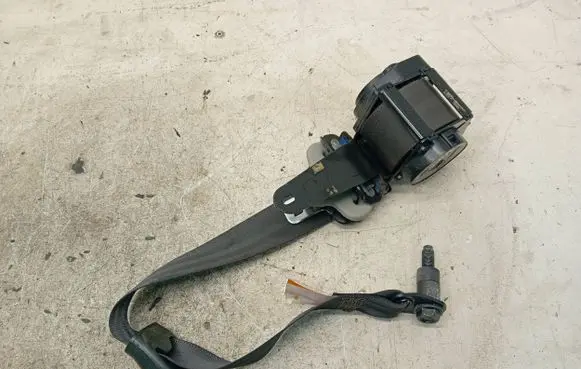 Opel Antara Front seatbelt A2002r