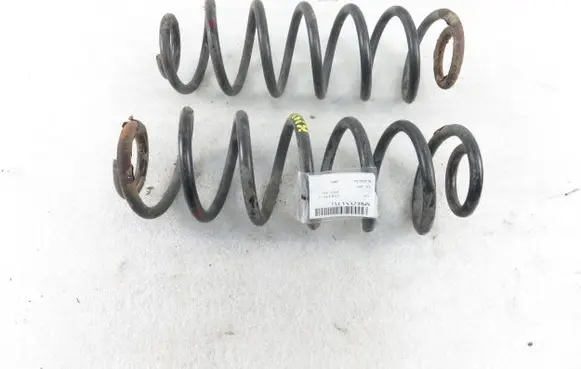 Volkswagen Golf Plus Rear coil spring