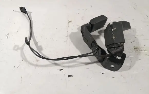 Opel Mokka X Rear seatbelt buckle 42469732