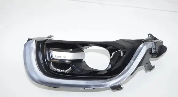 BMW i3 Headlight part 