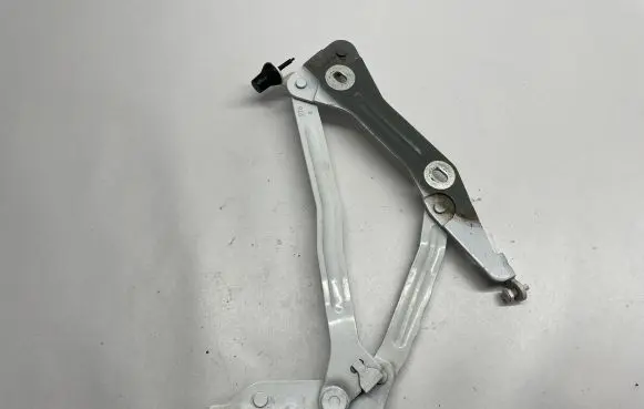 Ford Mustang VI Tailgate/trunk/boot hinge FR3B6342700