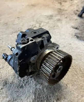 Dodge Nitro Fuel injection high pressure pump 35022104H 0445010152 B413020586