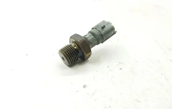 Peugeot 307 Oil pressure sensor 