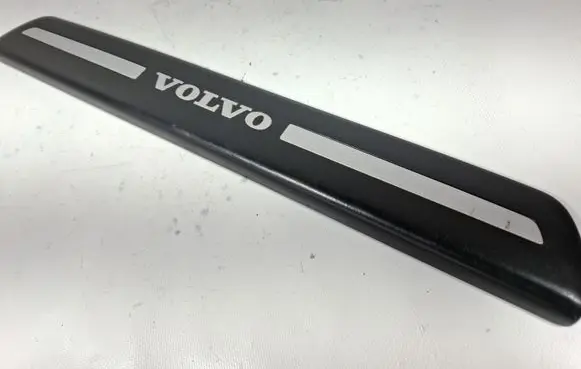 Volvo S40 Front sill trim cover 08622671