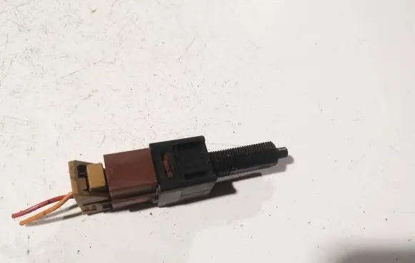 Nissan Qashqai Brake pedal sensor switch