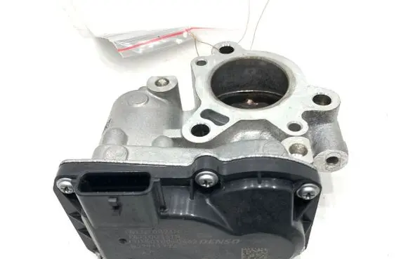 Renault Trafic III (X82) EGR valve 147100361R
