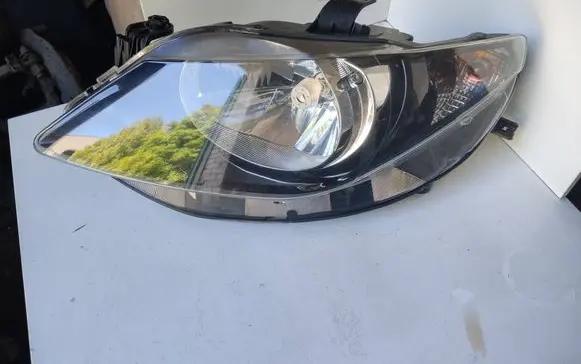 Headlight/headlamp