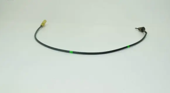 Volkswagen Tiguan Oil temperature sensor 04L906088CD