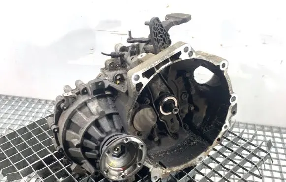 Volkswagen Caddy Manual 5 speed gearbox MHZ