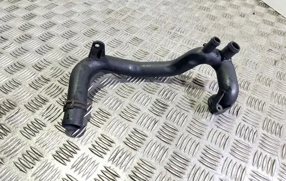 Mercedes-Benz A W169 Engine coolant pipe/hose A6402001352