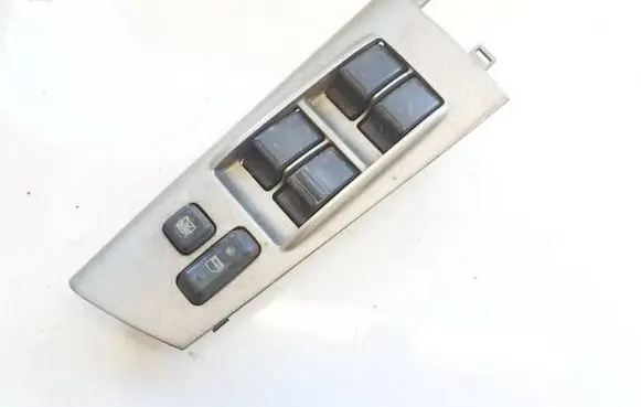 Toyota Corolla E120 E130 Electric window control switch 848202101 84820-2101