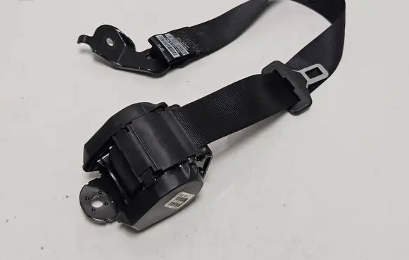 BMW X6 M Rear seatbelt 608913500A R0913288BFX 151013