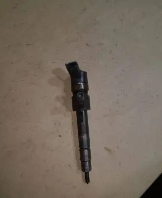 Opel Zafira A Fuel injector 24016563 0445110165