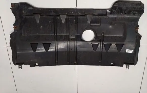 Mazda 3 I Engine splash shield/under tray BP4K56111