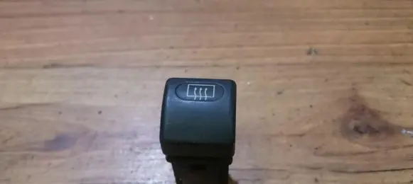Toyota Avensis T250 Windscreen/window heater switch Nera