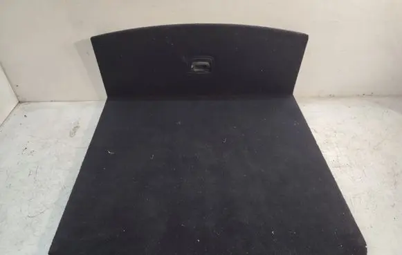 Trunk/boot floor carpet liner