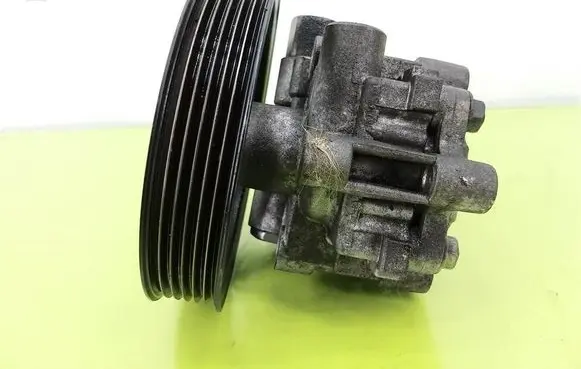 Dodge Caliber Power steering pump