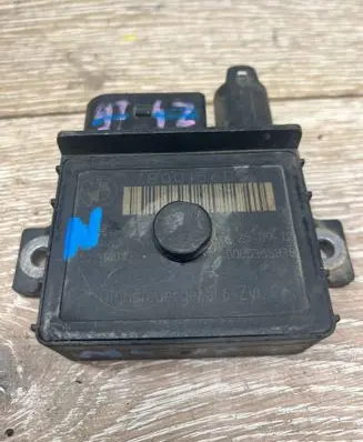 BMW 7 F01 F02 F03 F04 Glow plug pre-heat relay 780015605 0005355838 522140102