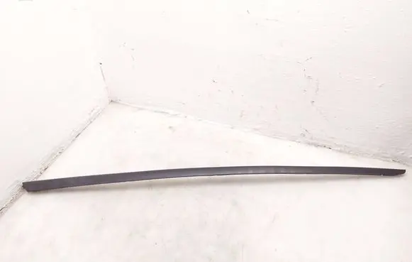 Audi A5 Windshield trim 8W6854327B