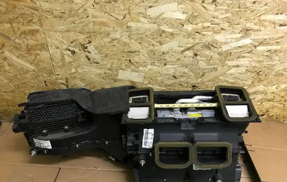 Mercedes-Benz E W212 Interior heater climate box assembly A2128302960