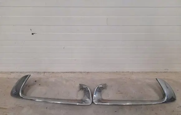 Renault Scenic III - Grand scenic III Front arch trim 
