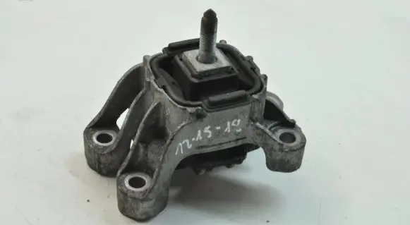 Mini One - Cooper Coupe R56 Engine mount bracket 6784355