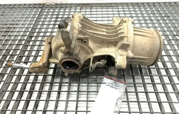 Mazda CX-9 Rear differential