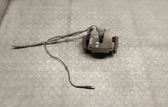 BMW X5 F15 Front brake caliper 6776783