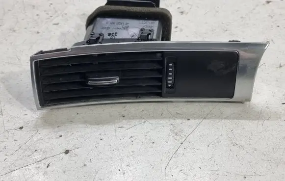 Audi A6 S6 C6 4F Dashboard side air vent grill/cover trim 4F1820901D
