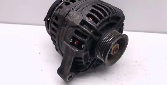 Audi A6 S6 C5 4B Generator/alternator 078903016AB 0124525008287