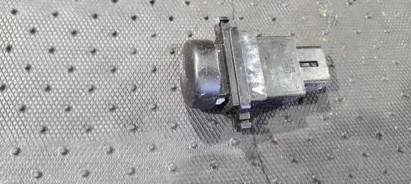 Hyundai Accent Fog light switch 864W01284