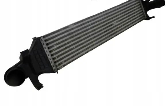 Mercedes-Benz GLA W156 Intercooler radiator A2465000100