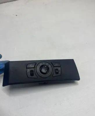 BMW 5 E60 E61 Light switch 692525102 69537401