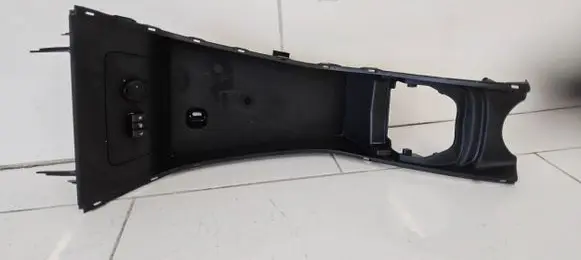 Toyota Prius (XW30) Other center console (tunnel) element 5881047010 5882347020 KP55M