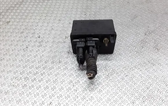 Alfa Romeo 166 Glow plug pre-heat relay 0281003018