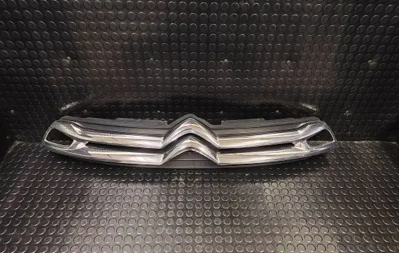 Front grill