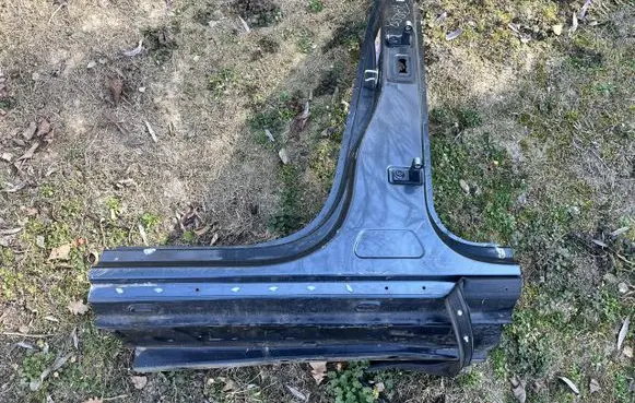Skoda Karoq Pillar (middle) VW21576