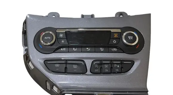 Ford Focus Climate control unit BM5T18C612CJ 0259A W18A73381