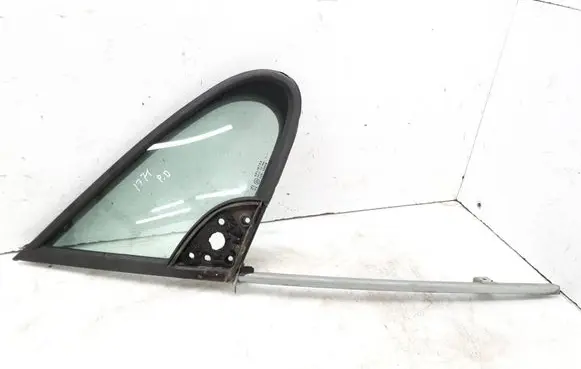 Peugeot 307 Front door vent window glass four-door DOT24AS2M68 43R00048