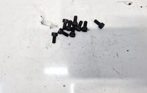 Nissan Qashqai Nuts/bolts 