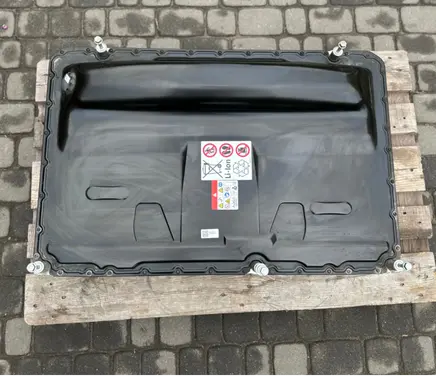 Audi A3 8Y Car battery 5WA915588E 19122023